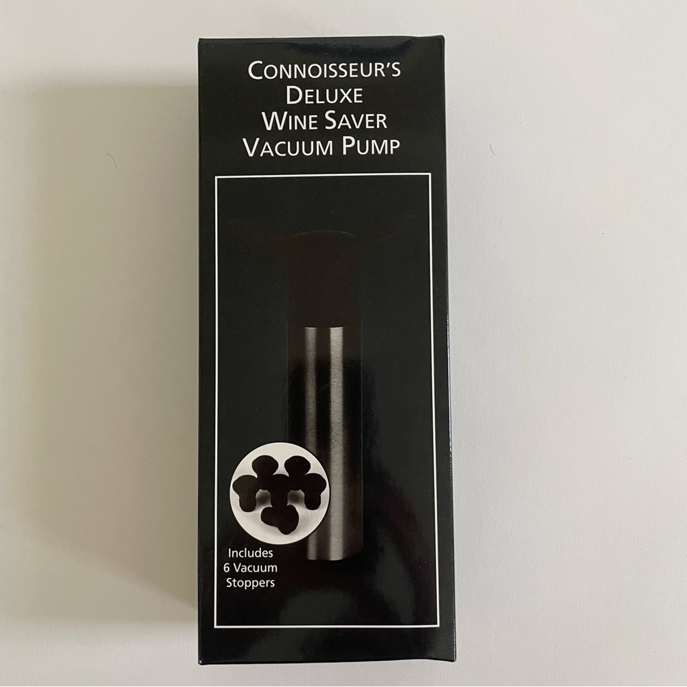 Connoisseurs Deluxe Wine Saver Vacuum Pump